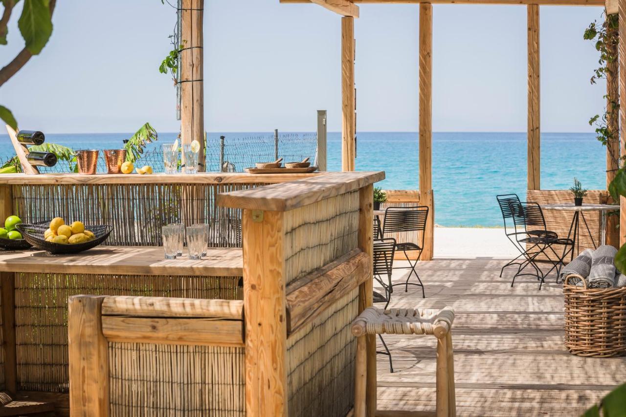 F Zeen Kefalonia (Adults Only) Lourdata  Exteriér fotografie